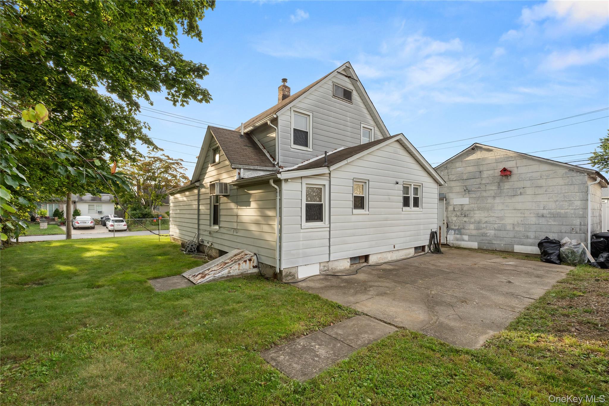 368 Catskill Avenue Property Photo 18