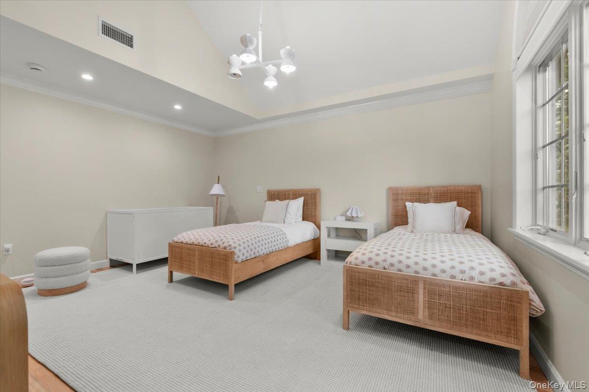111 Barrett Road Property Photo 16