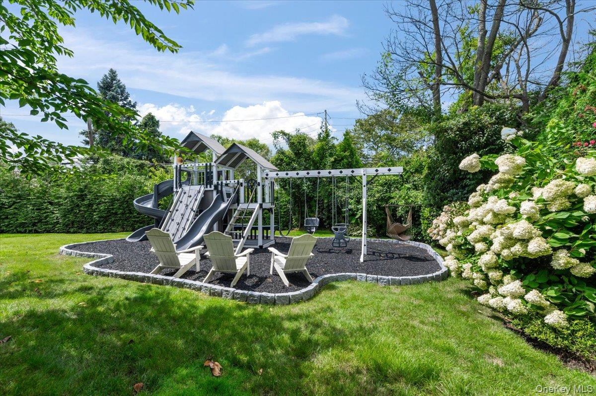 111 Barrett Road Property Photo 30