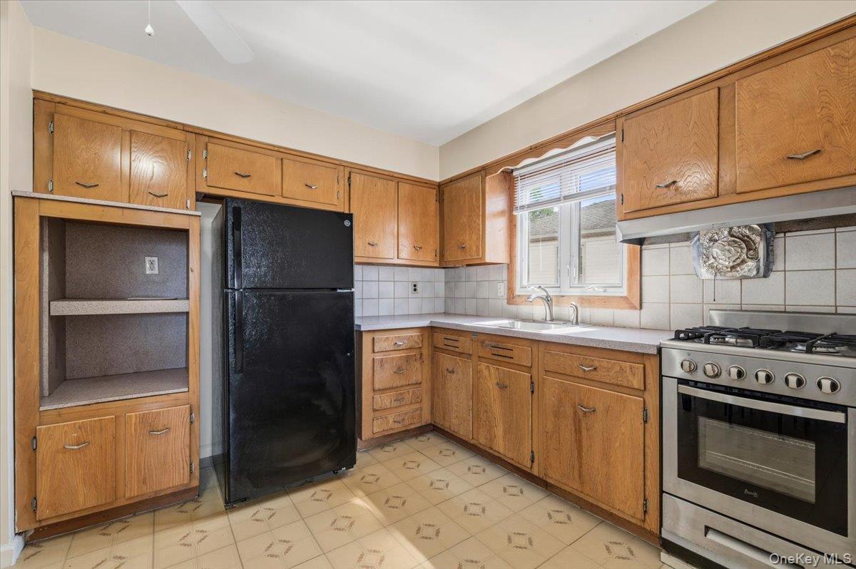 634 Broadway Property Photo 21