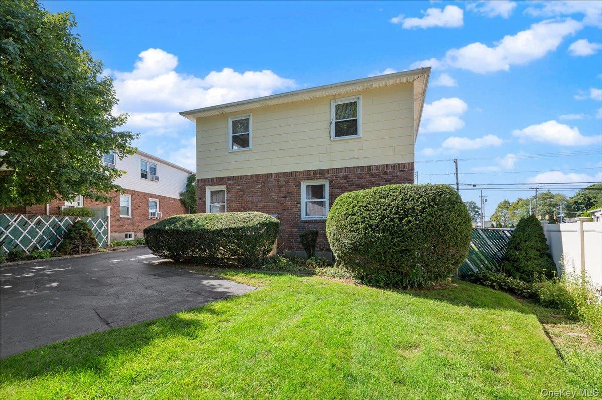 634 Broadway Property Photo 27