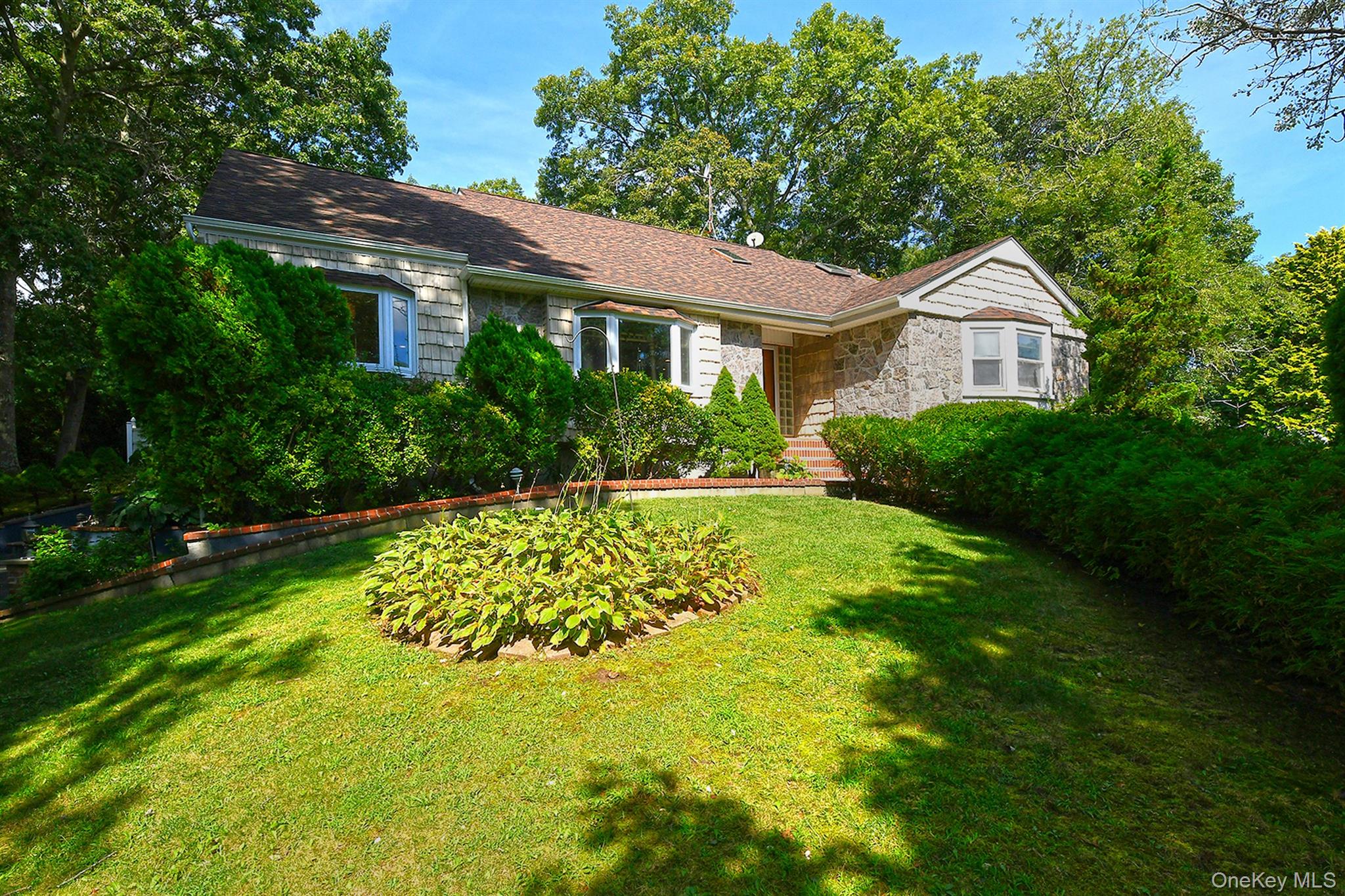 4 Village Hill Drive Property Photo 1
