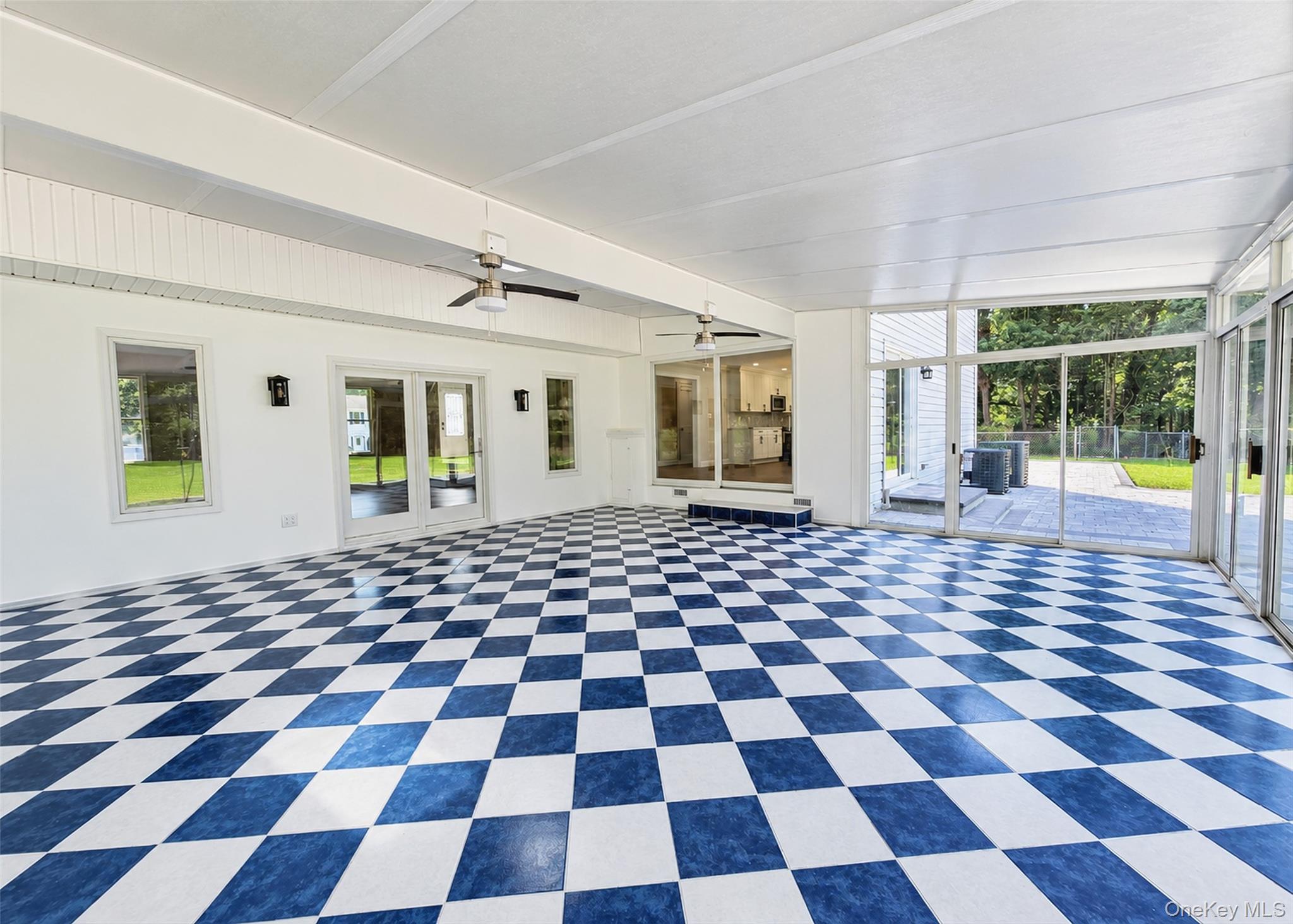 19 Victoria Lane Property Photo 13