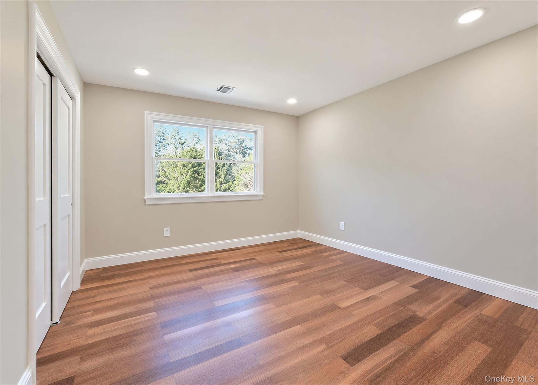 19 Victoria Lane Property Photo 30