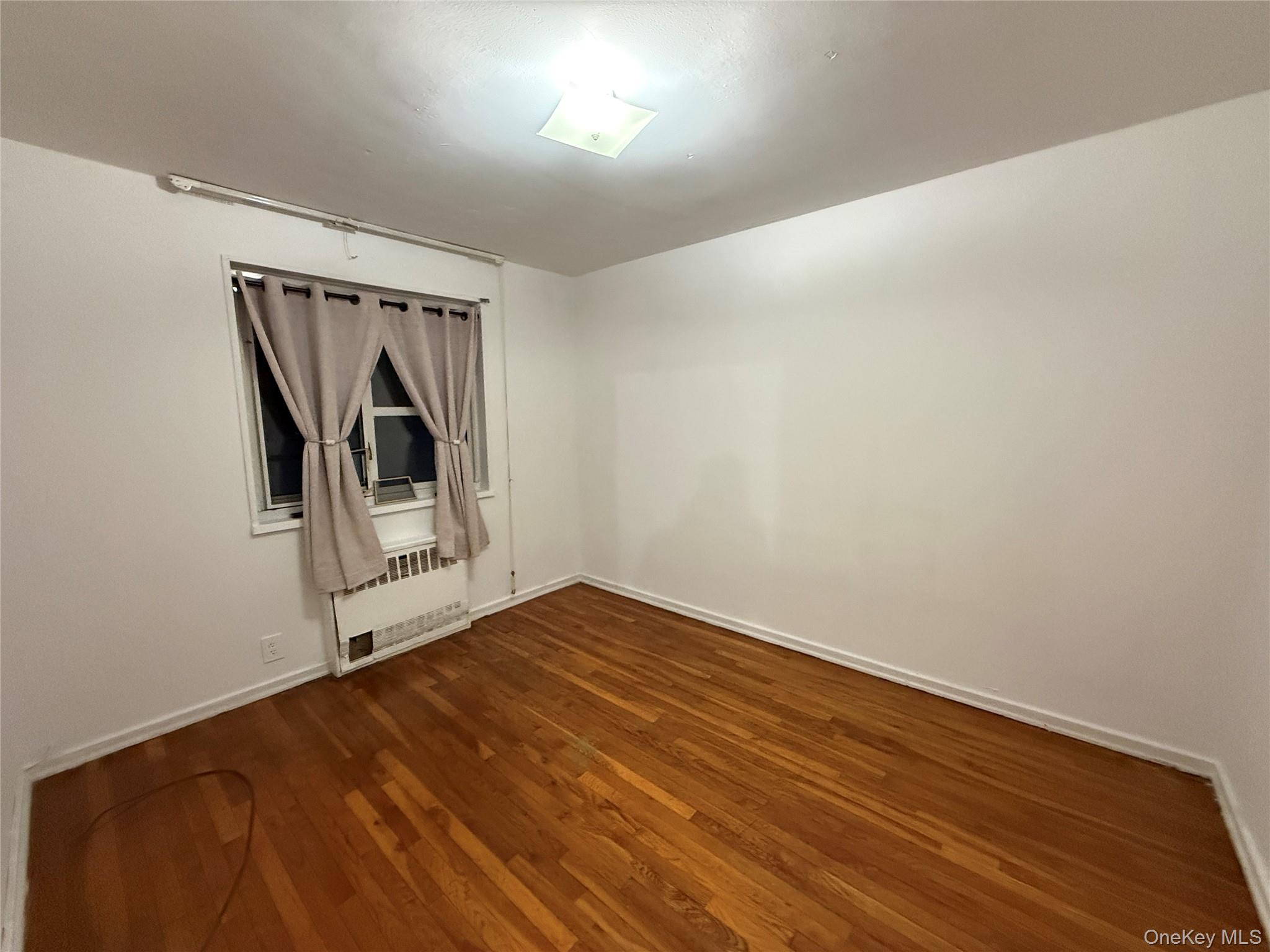 220-20 Stronghurst Avenue 20 Property Photo 9