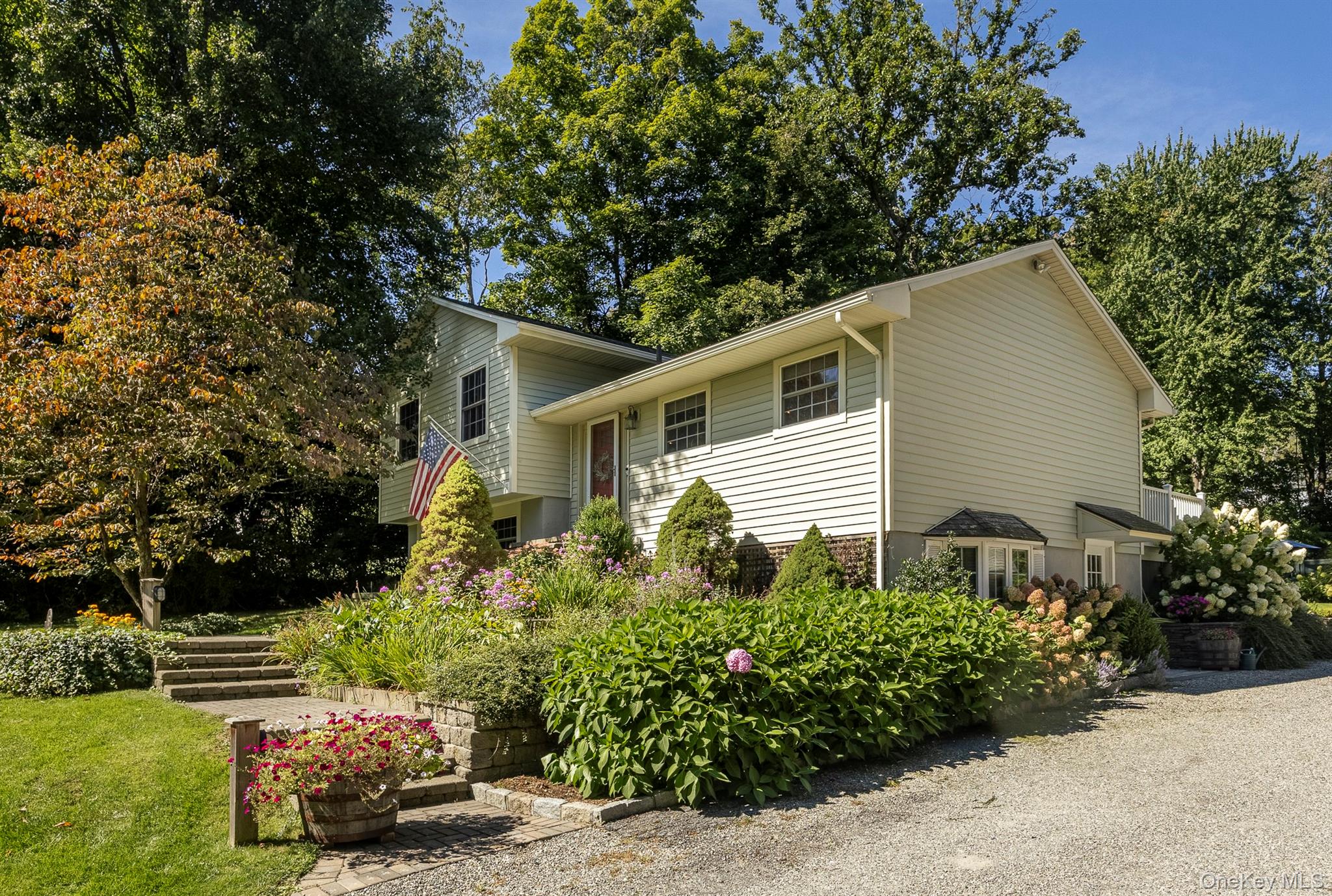 163 Horseshoe Road Property Photo 1