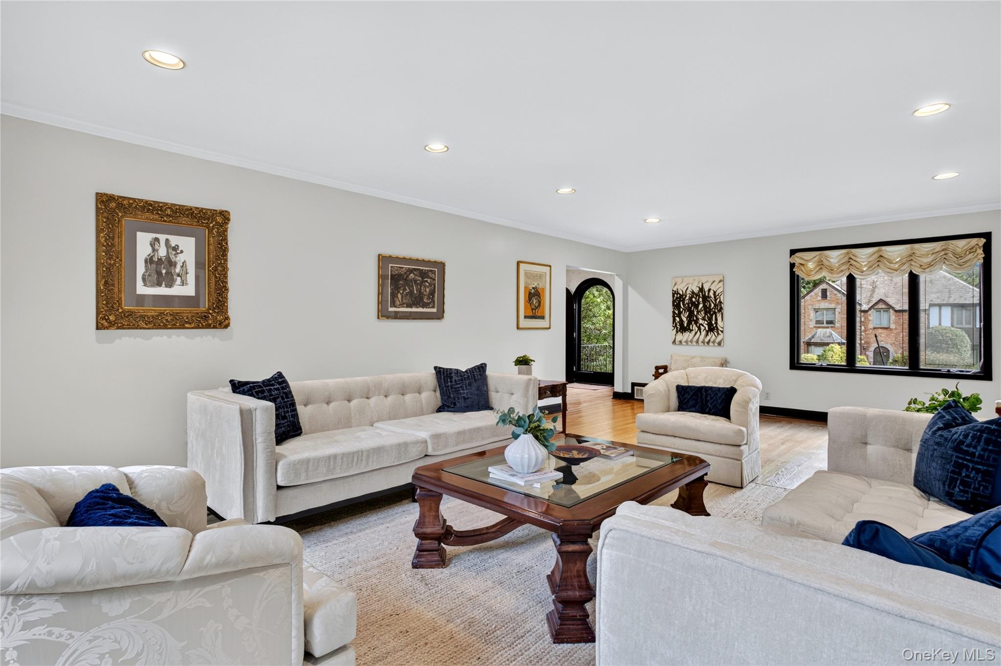 4 Parkwood Drive Property Photo 14