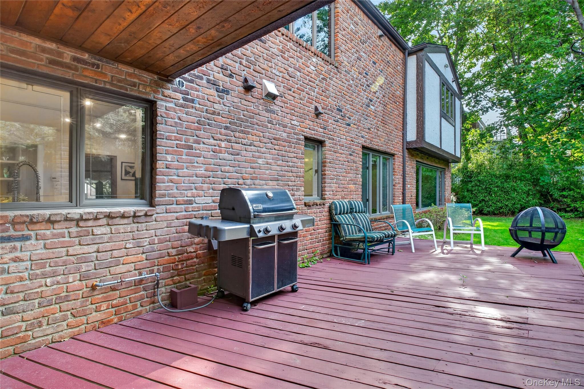 4 Parkwood Drive Property Photo 29