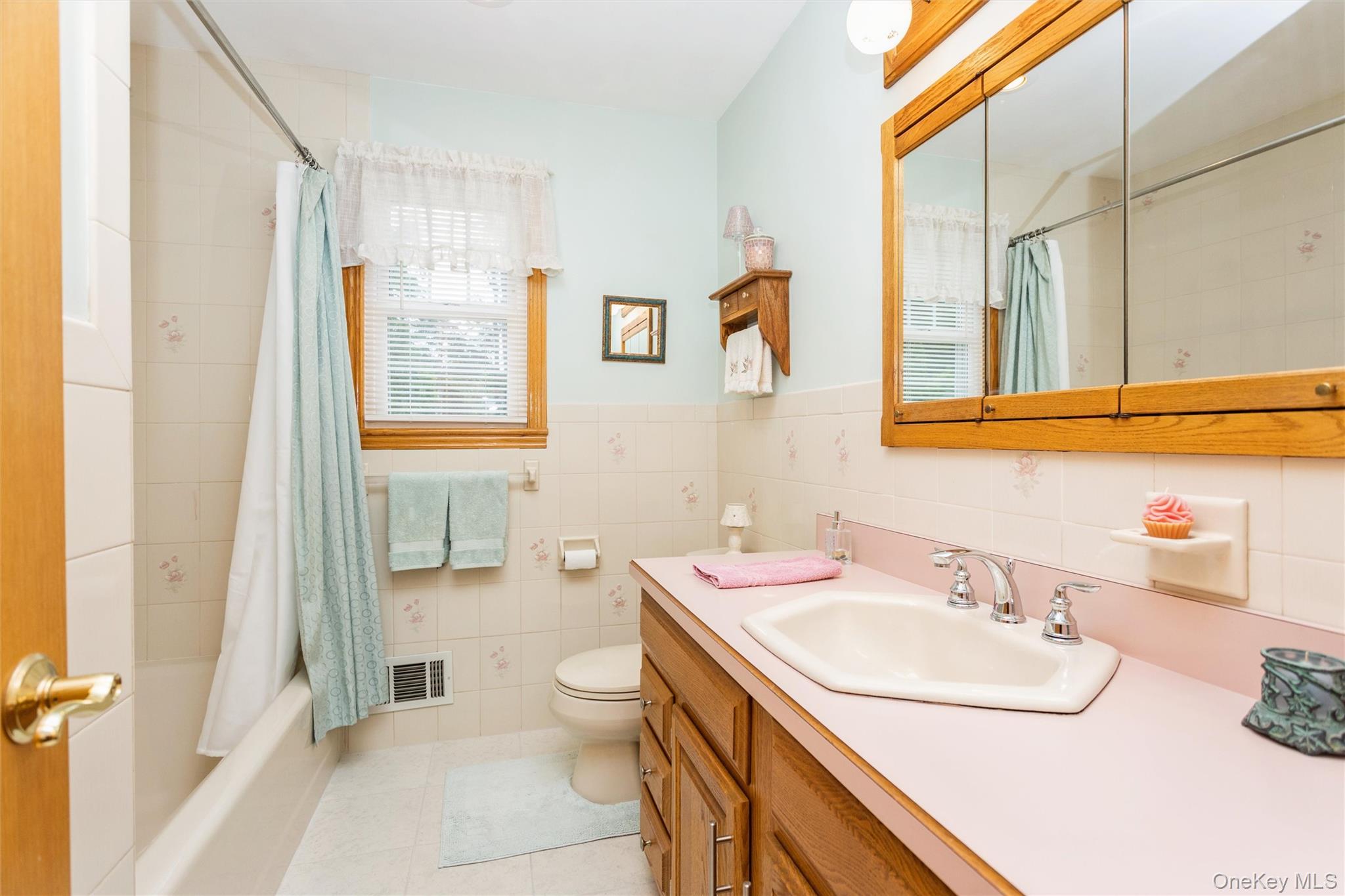 252 Buttonwood Avenue Property Photo 20