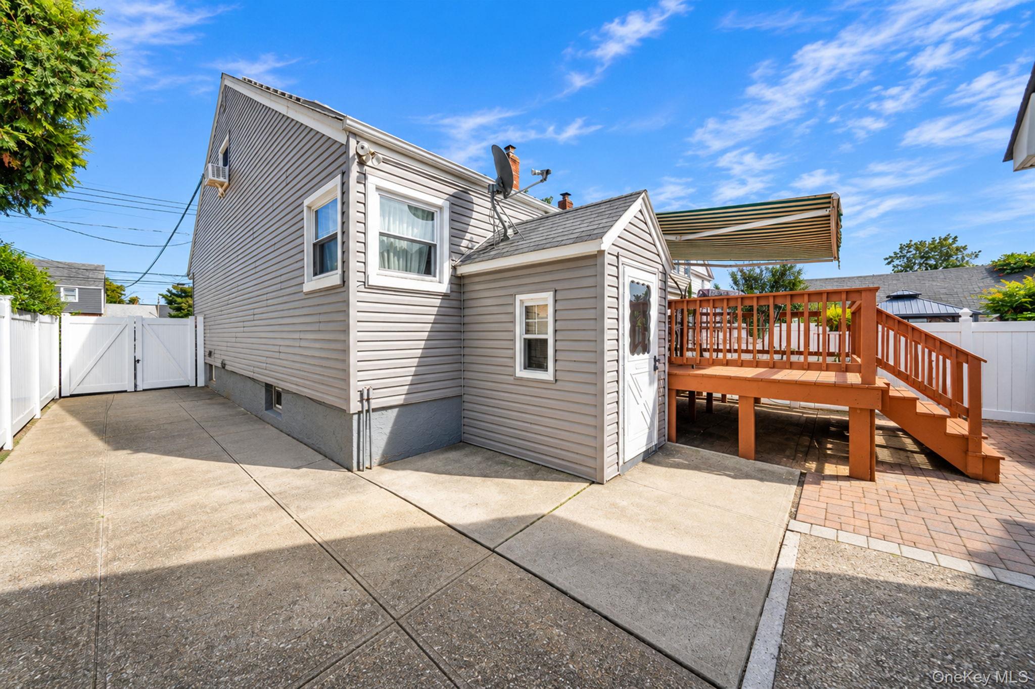 67 Holly Avenue Property Photo 18