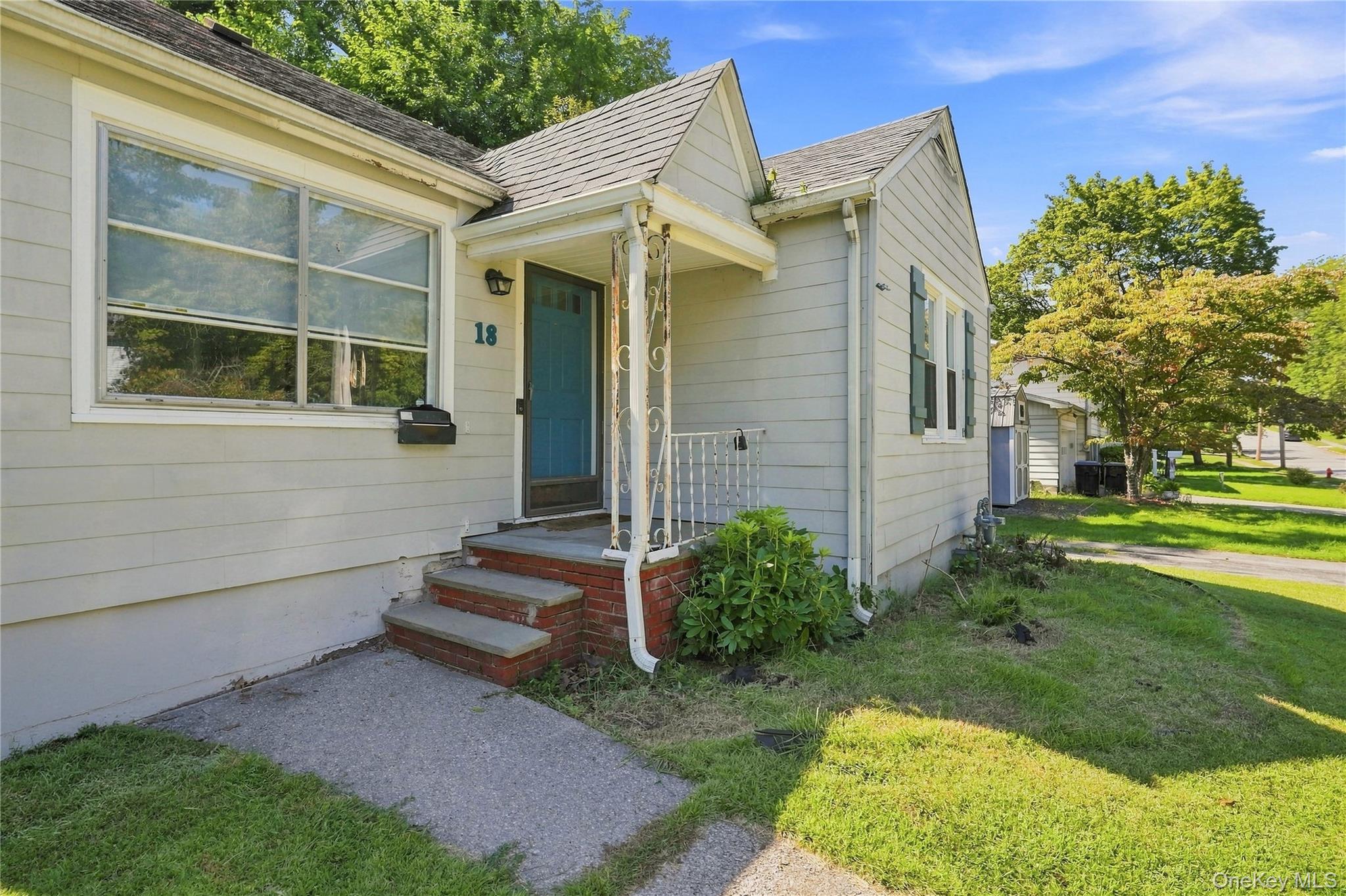 18 Underhill Avenue Property Photo 2