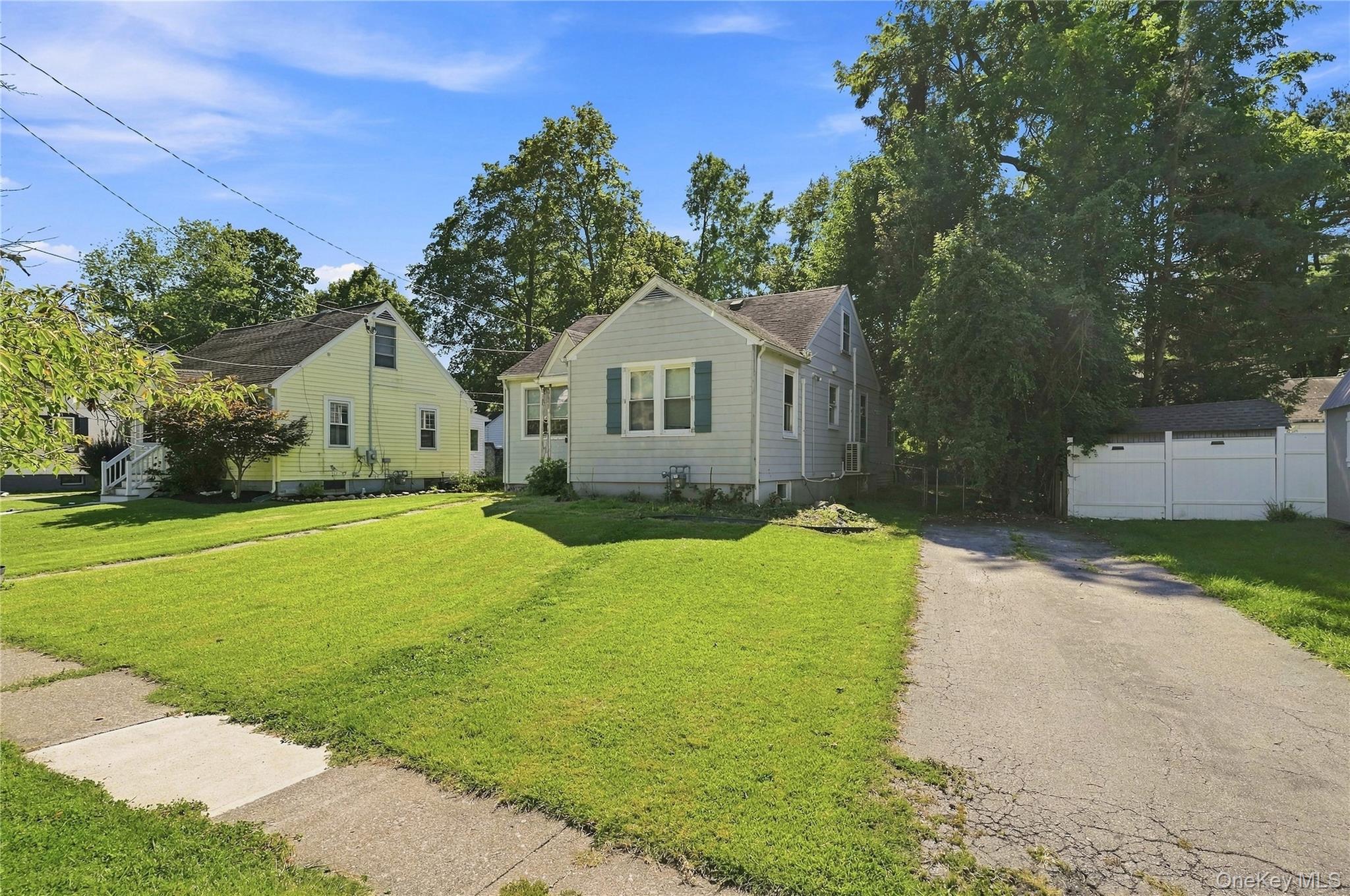 18 Underhill Avenue Property Photo 23