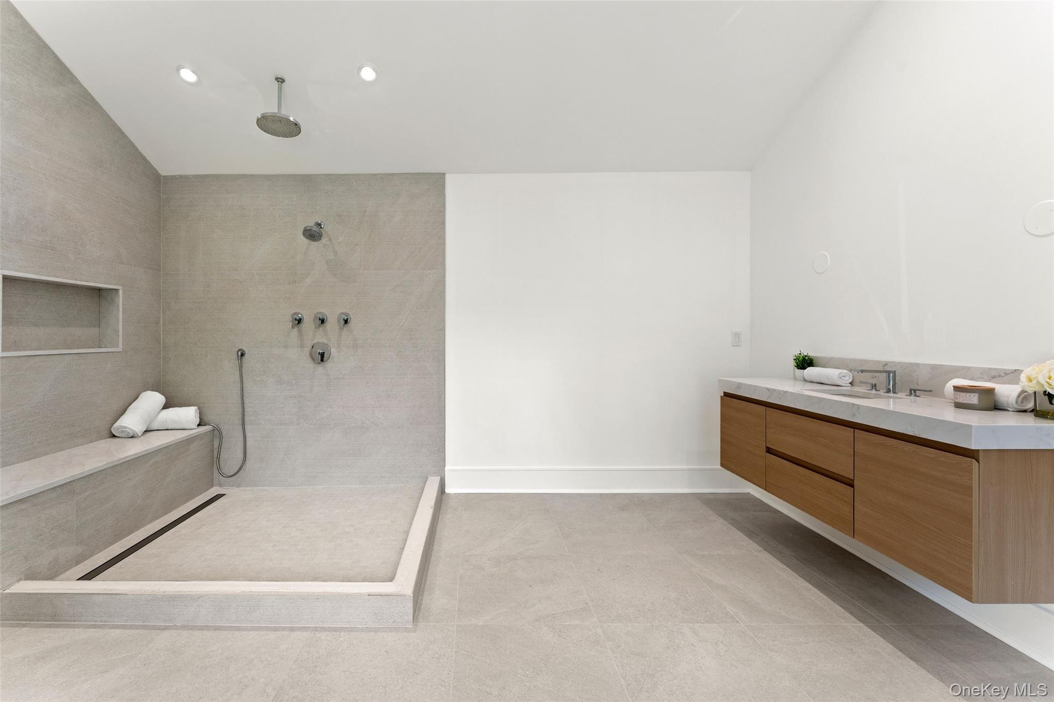 65 Fox Meadow Road Property Photo 22