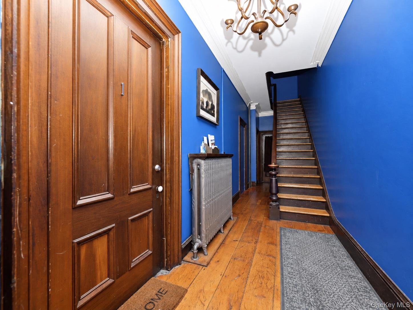 197 Grand Street Property Photo 6