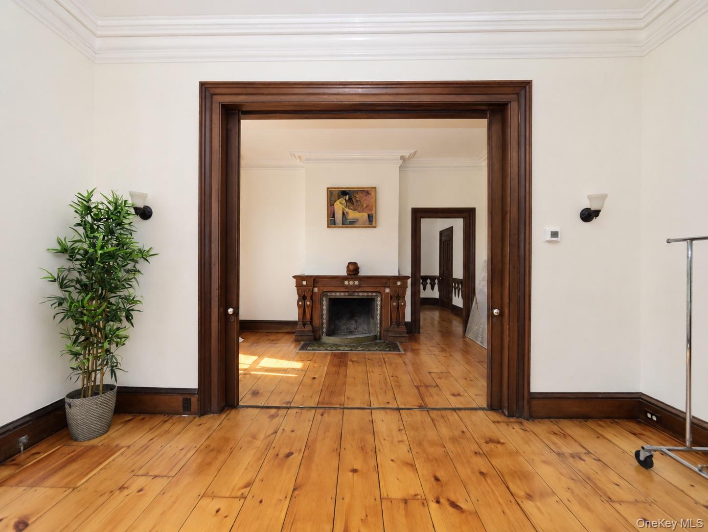 197 Grand Street Property Photo 10