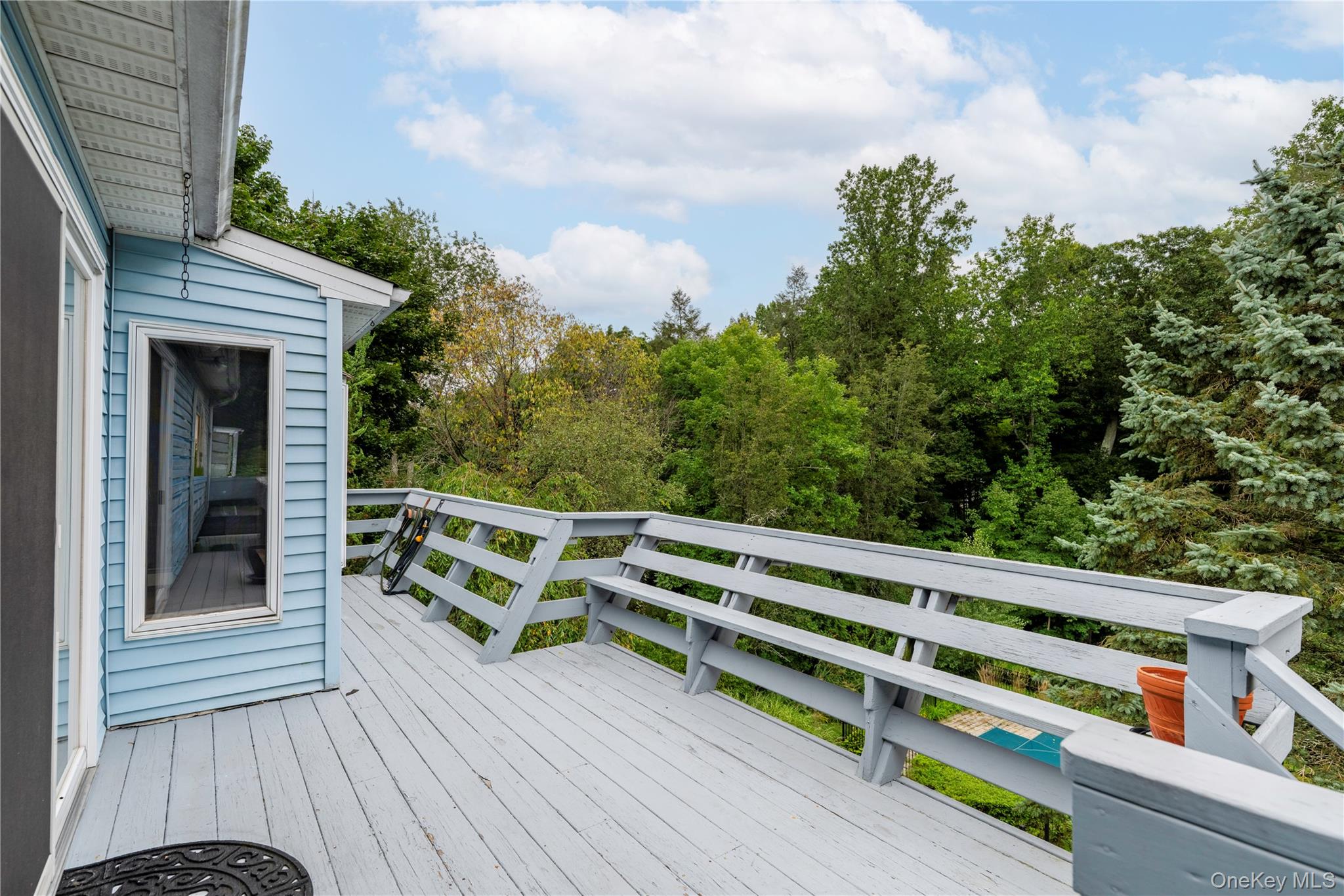 52 Friendly Road Property Photo 8