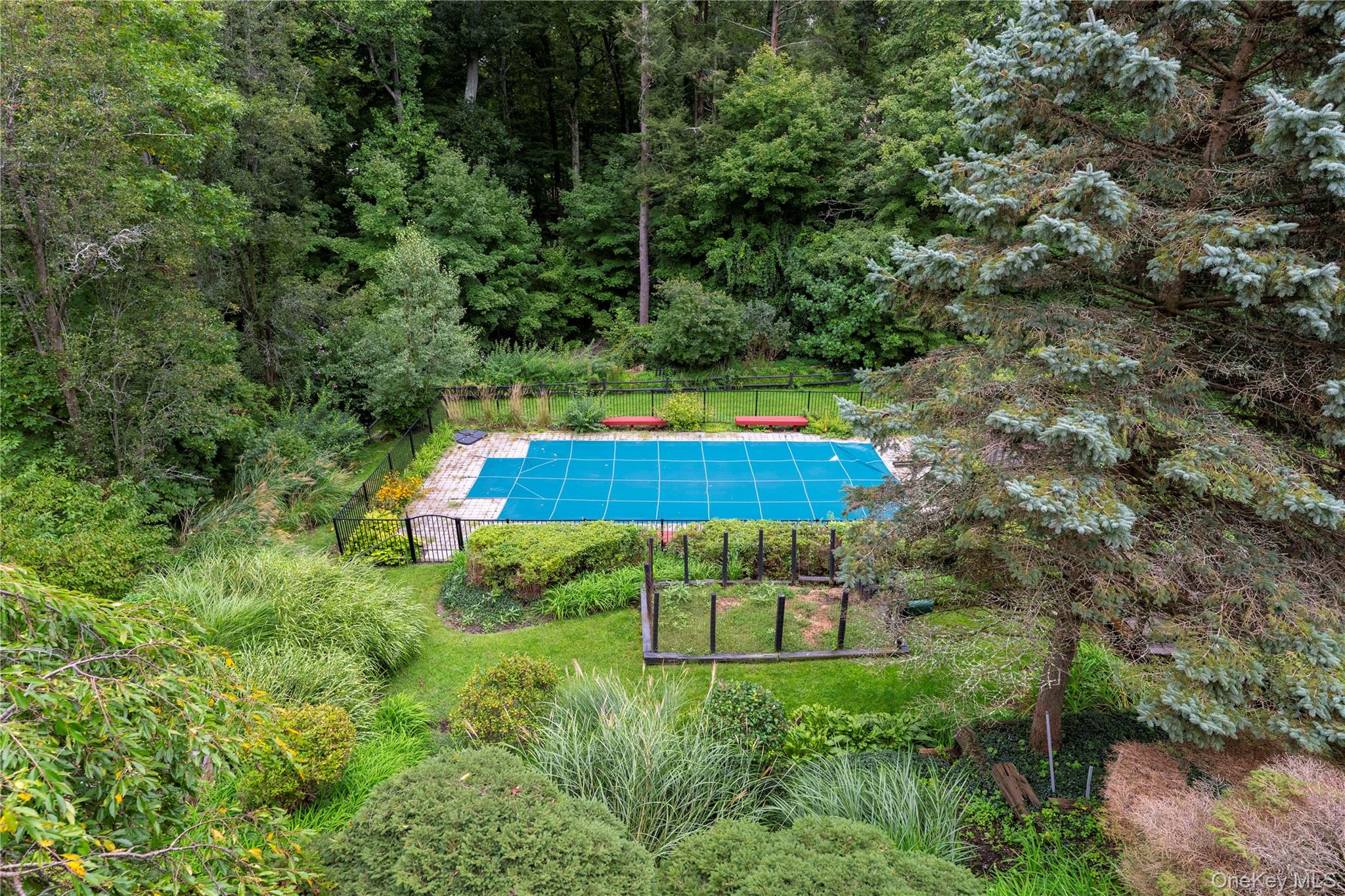 52 Friendly Road Property Photo 9
