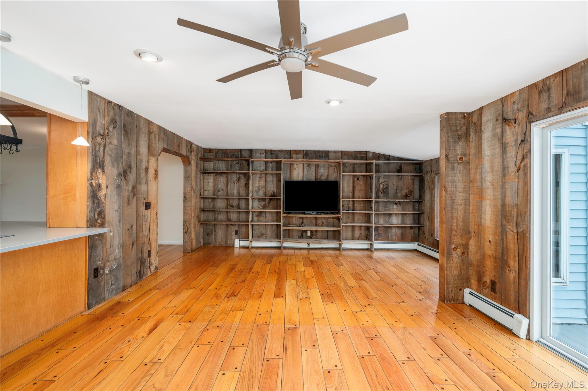 52 Friendly Road Property Photo 20