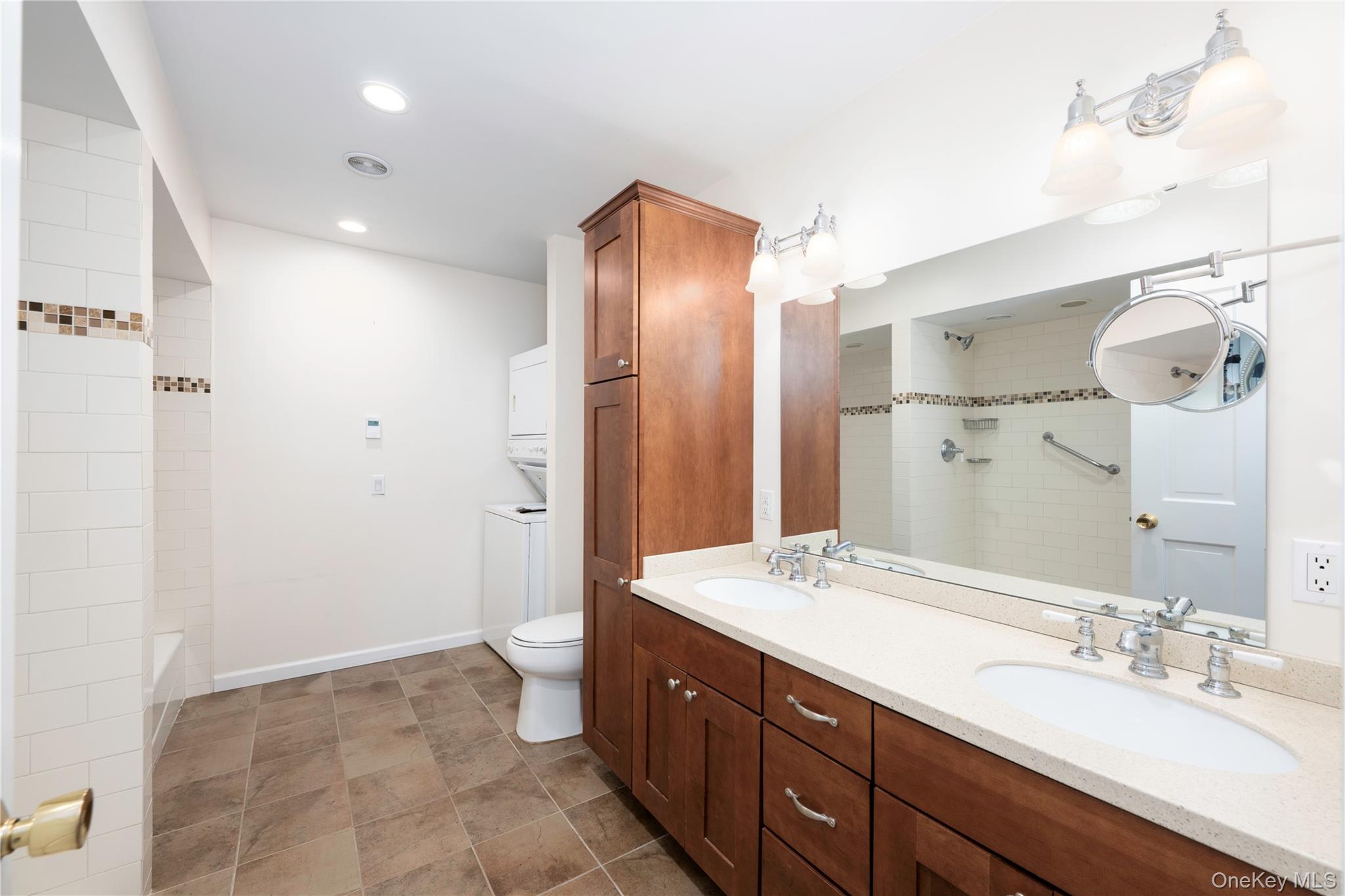 52 Friendly Road Property Photo 32