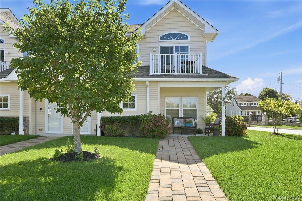 301 Anchor Court Property Photo 1