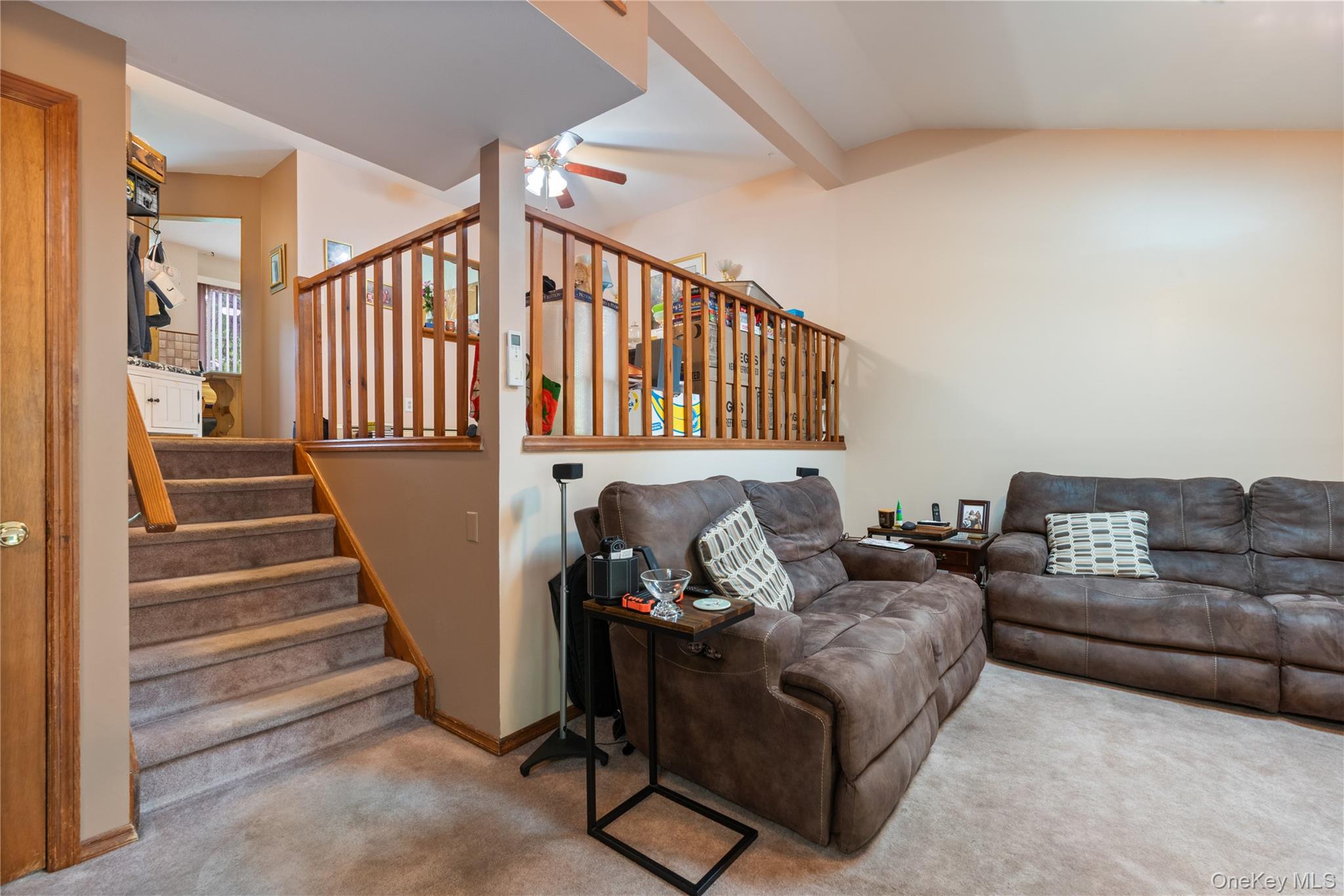 6 Hamlet Court Property Photo 11