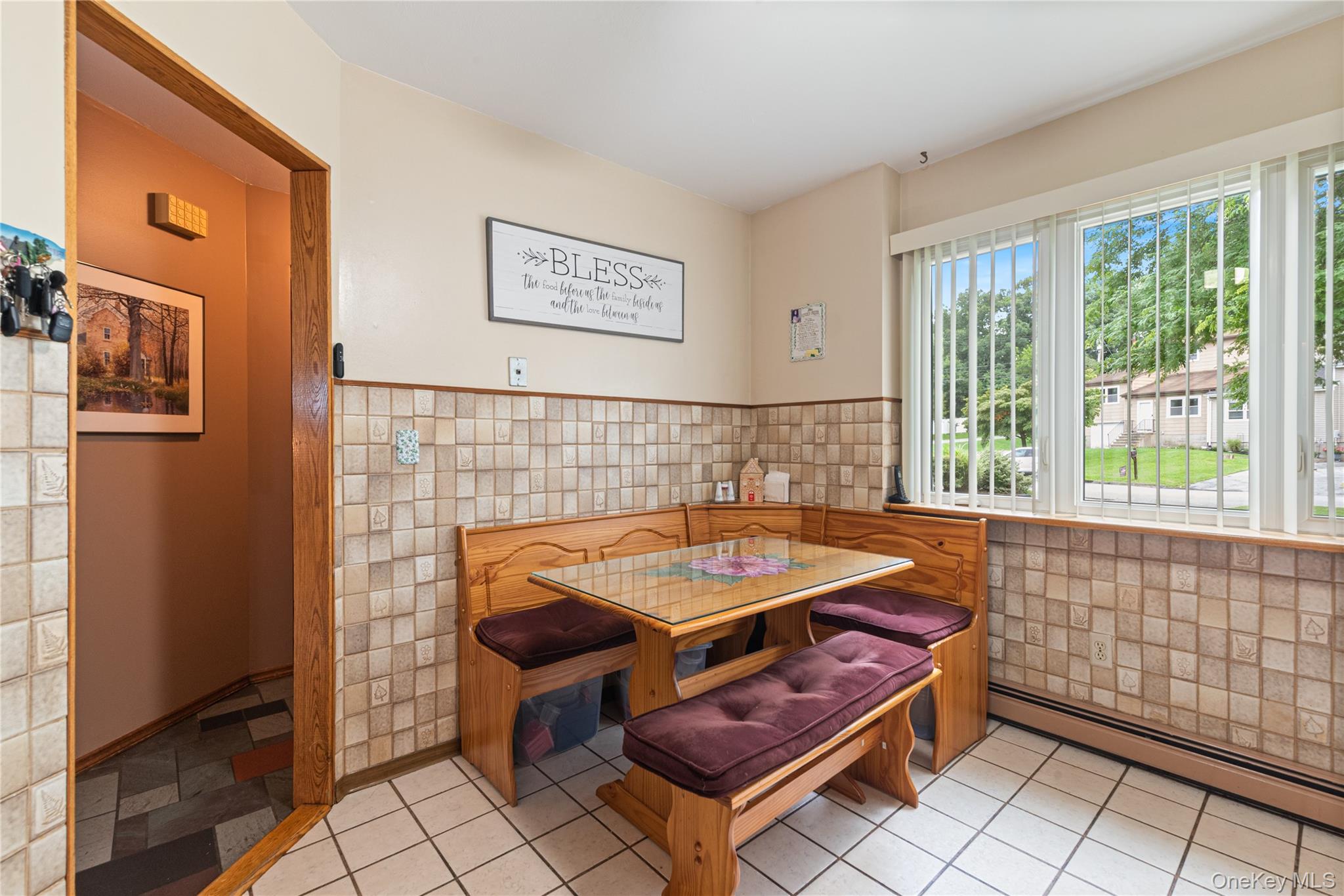 6 Hamlet Court Property Photo 19