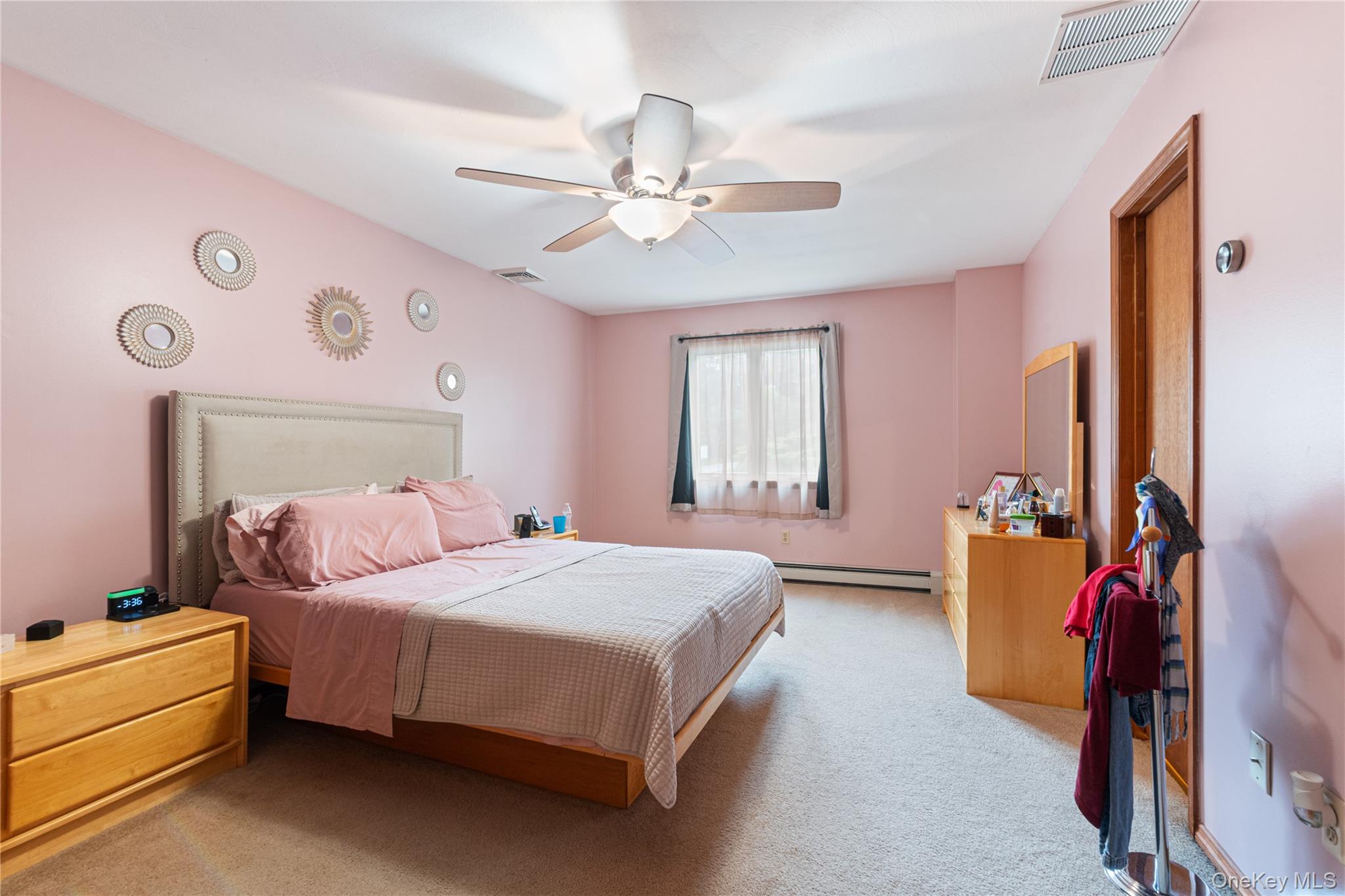 6 Hamlet Court Property Photo 21