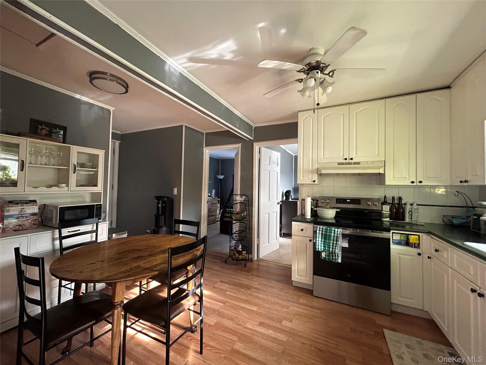 302 Mccall Avenue Property Photo 3