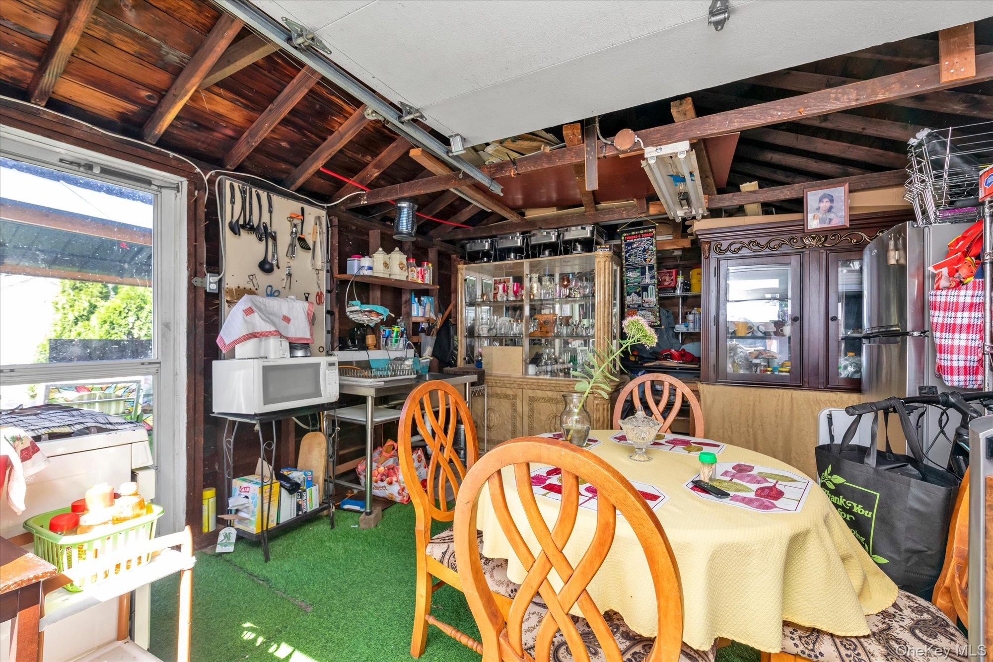 15 Hudson Avenue Property Photo 17