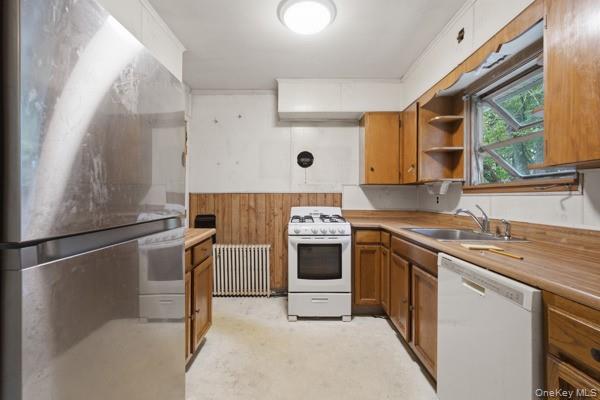 6 Thomas Street Property Photo 8