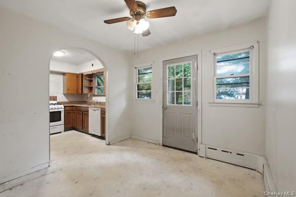 6 Thomas Street Property Photo 12