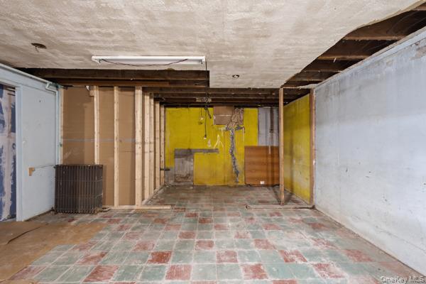 6 Thomas Street Property Photo 30