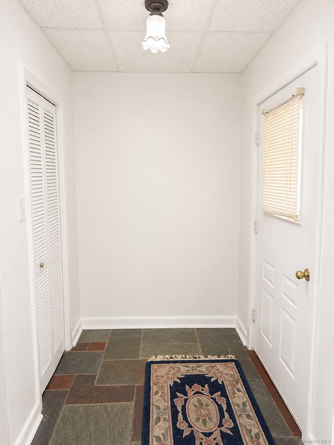 40 Maplewood Drive Property Photo 6