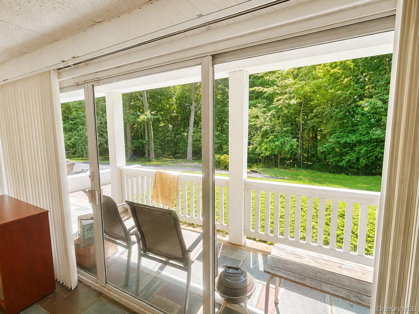 40 Maplewood Drive Property Photo 11