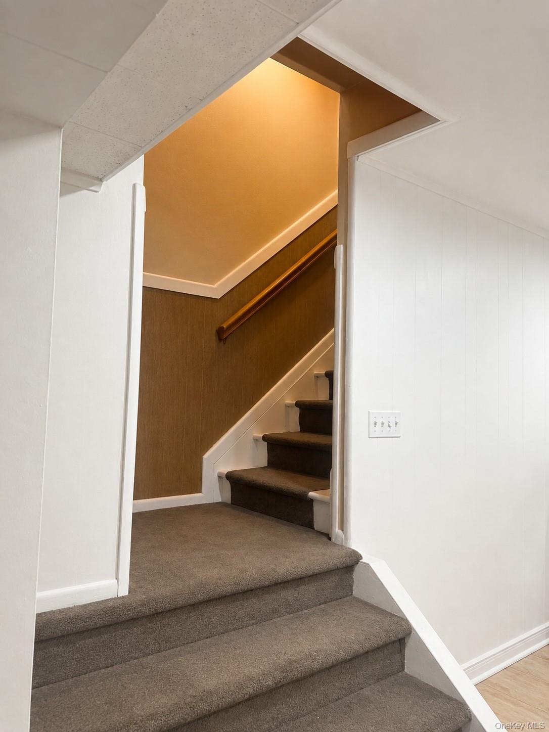 40 Maplewood Drive Property Photo 21