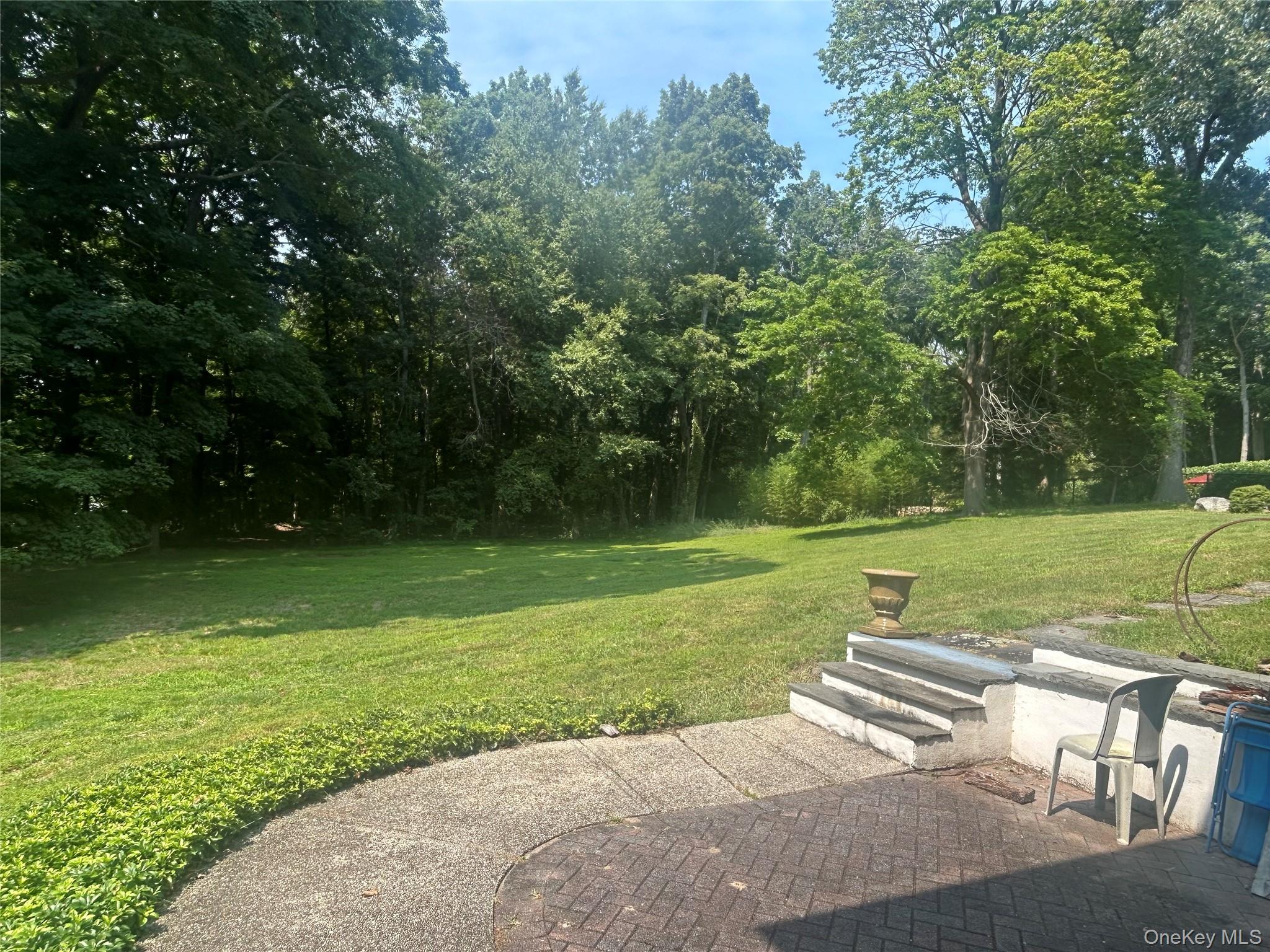 40 Maplewood Drive Property Photo 33