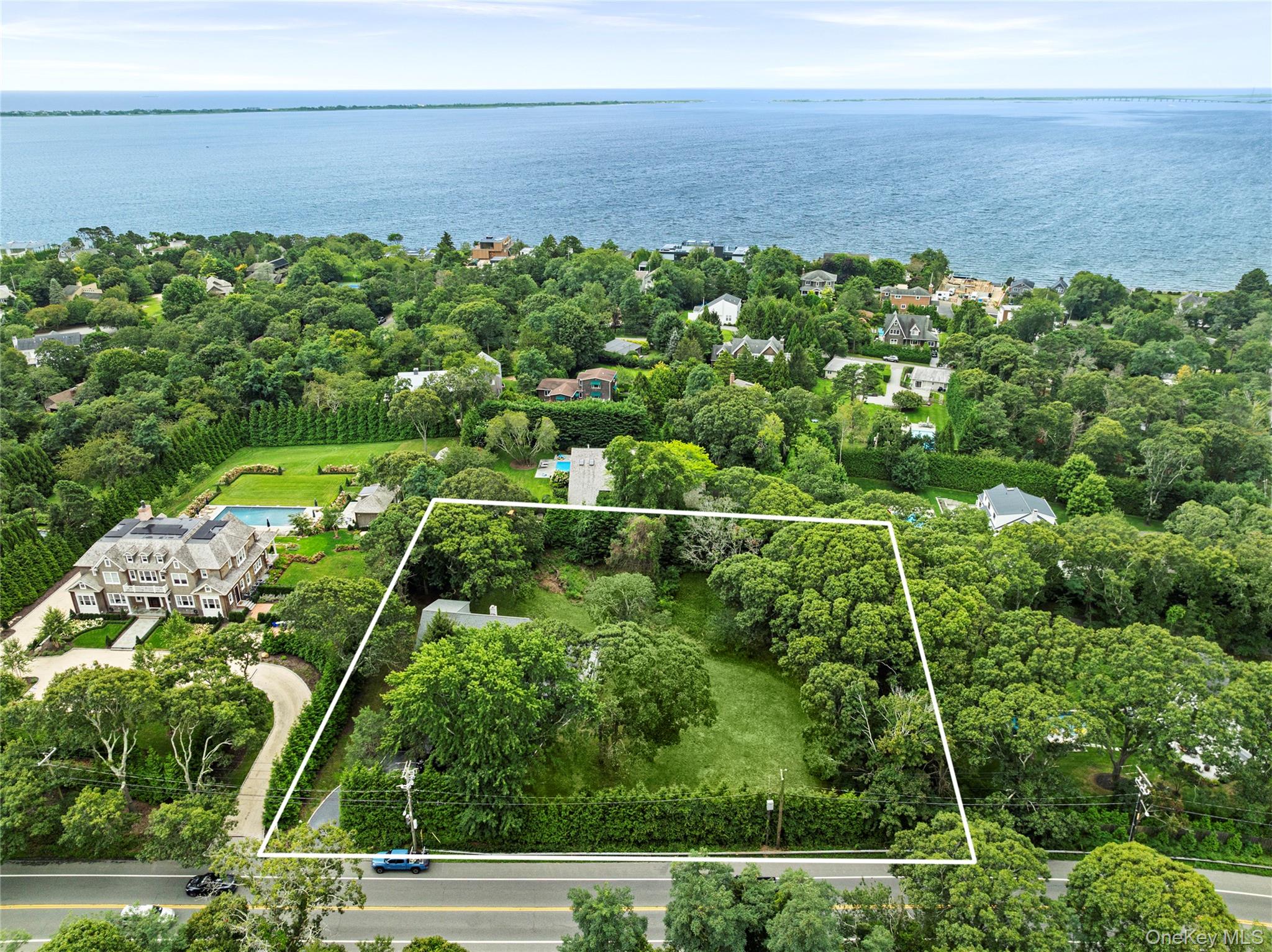422 Montauk Highway Property Photo 1