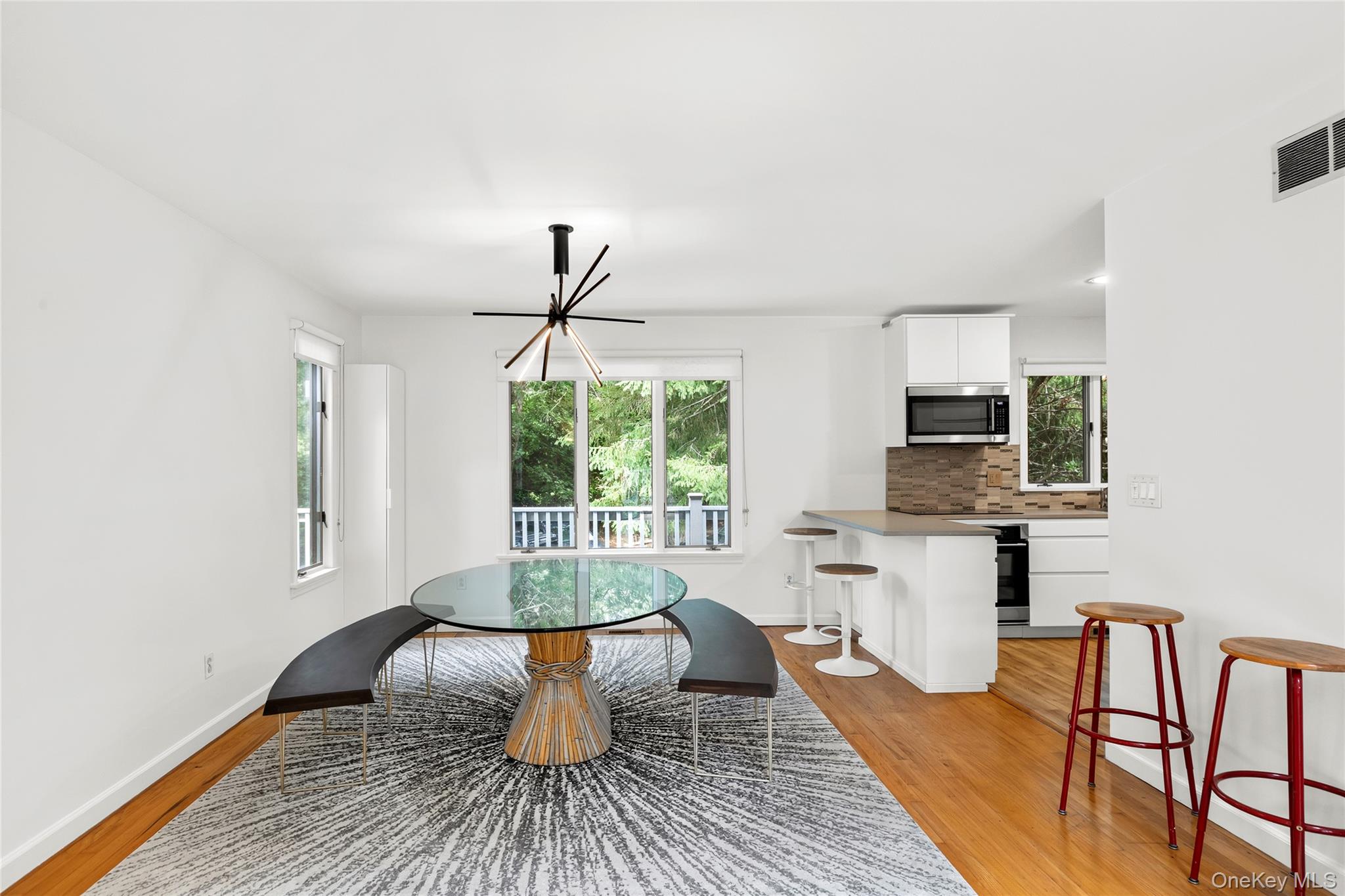 422 Montauk Highway Property Photo 9