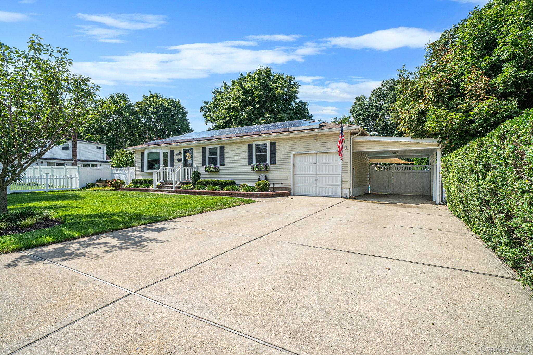 60 Westwood Avenue Property Photo 1