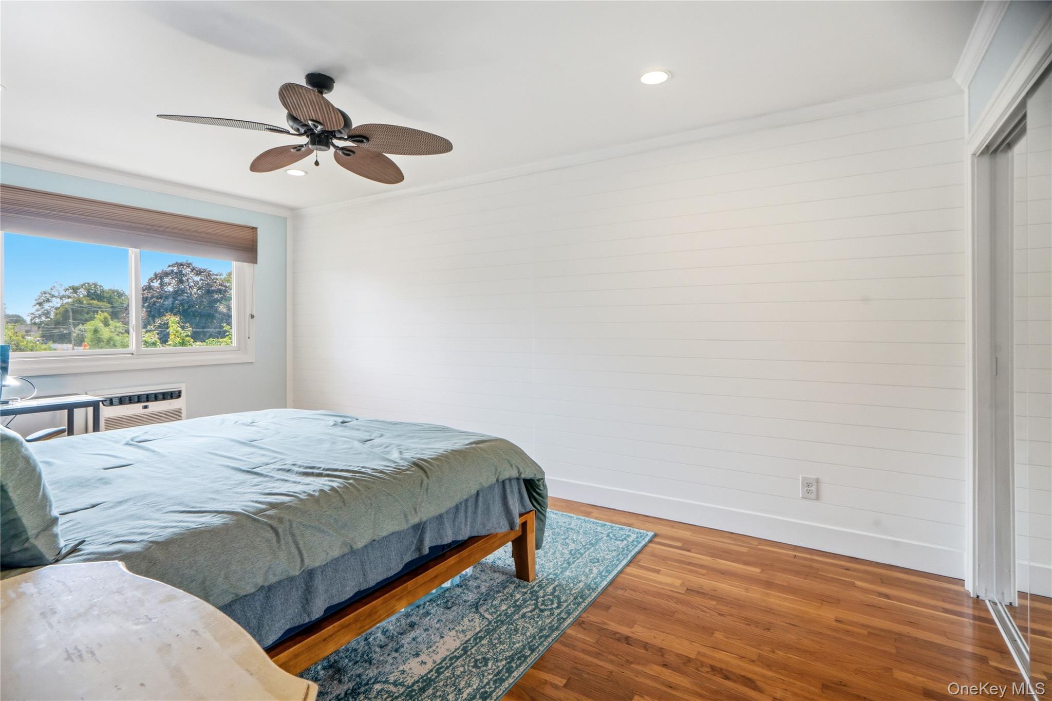 200 Merrick Road L Property Photo 17