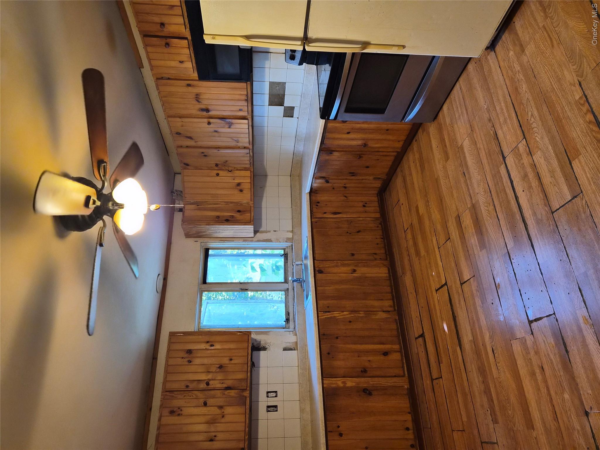 10 Cedar Street Property Photo 7