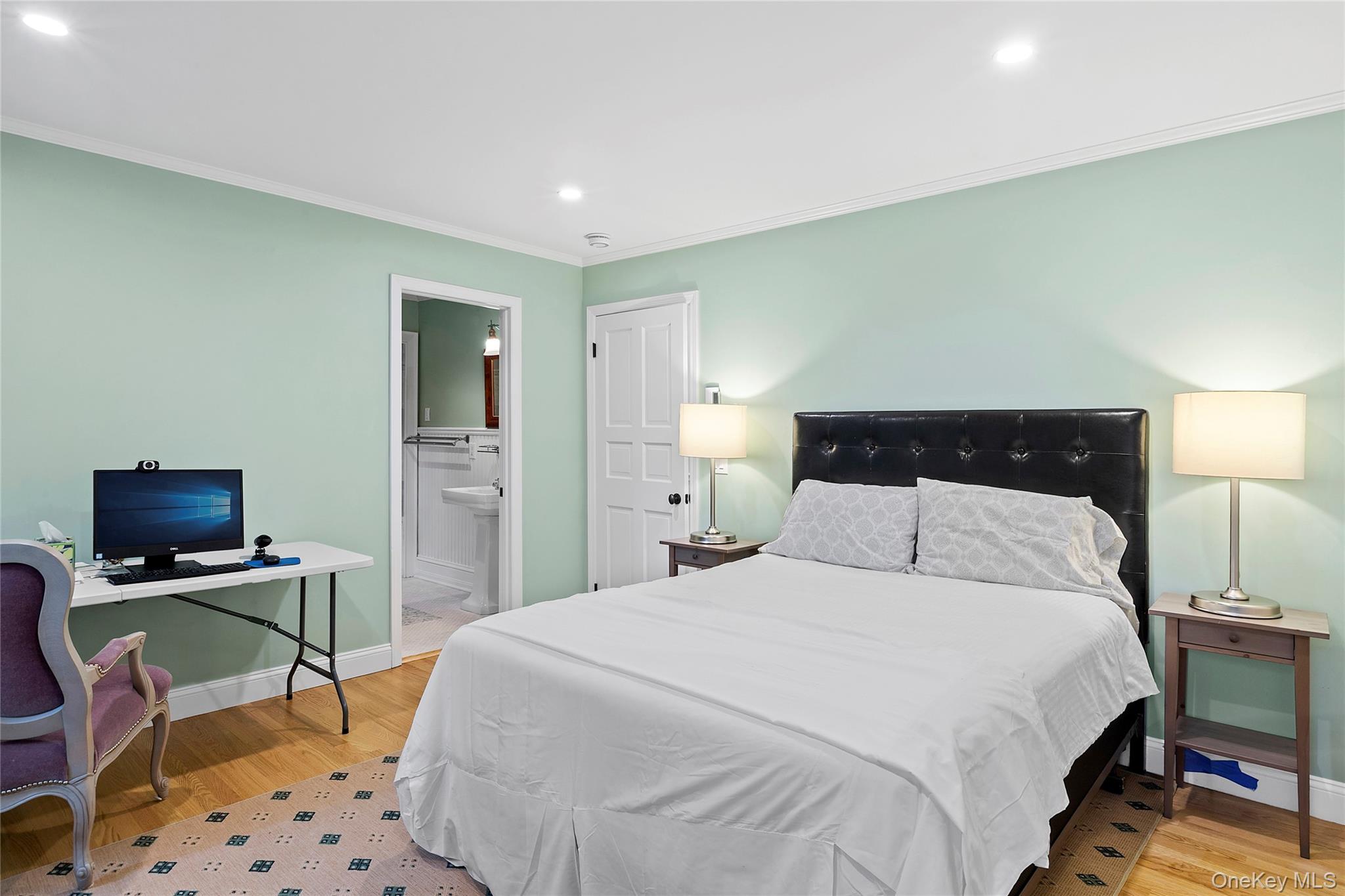 16 Stock Farm Lane Property Photo 6