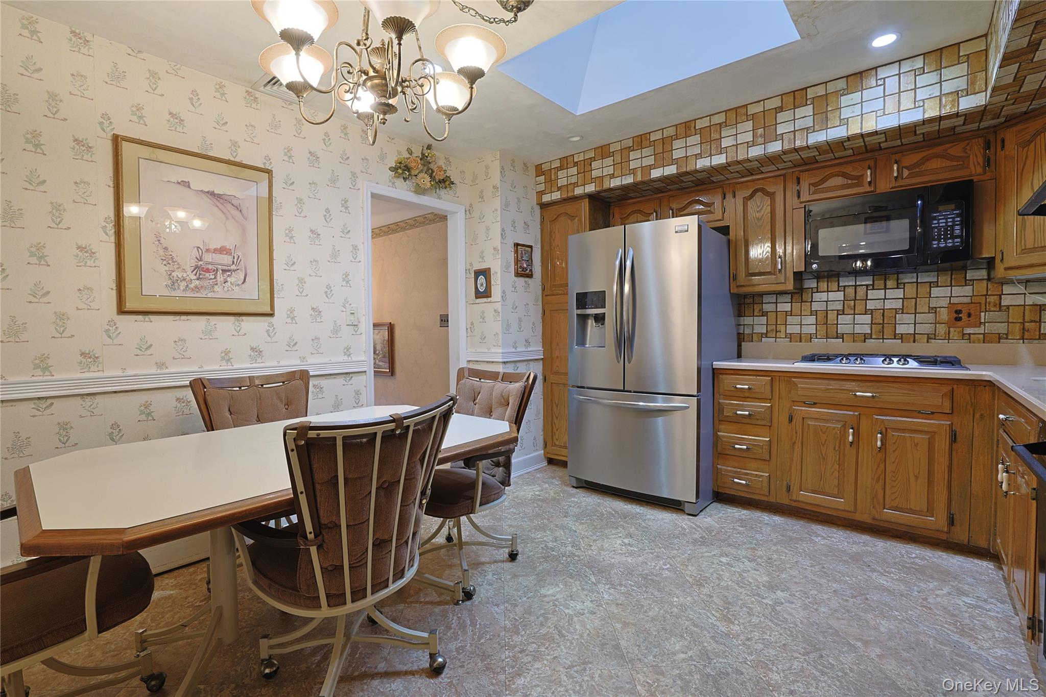60 Gerardine Place Property Photo 15