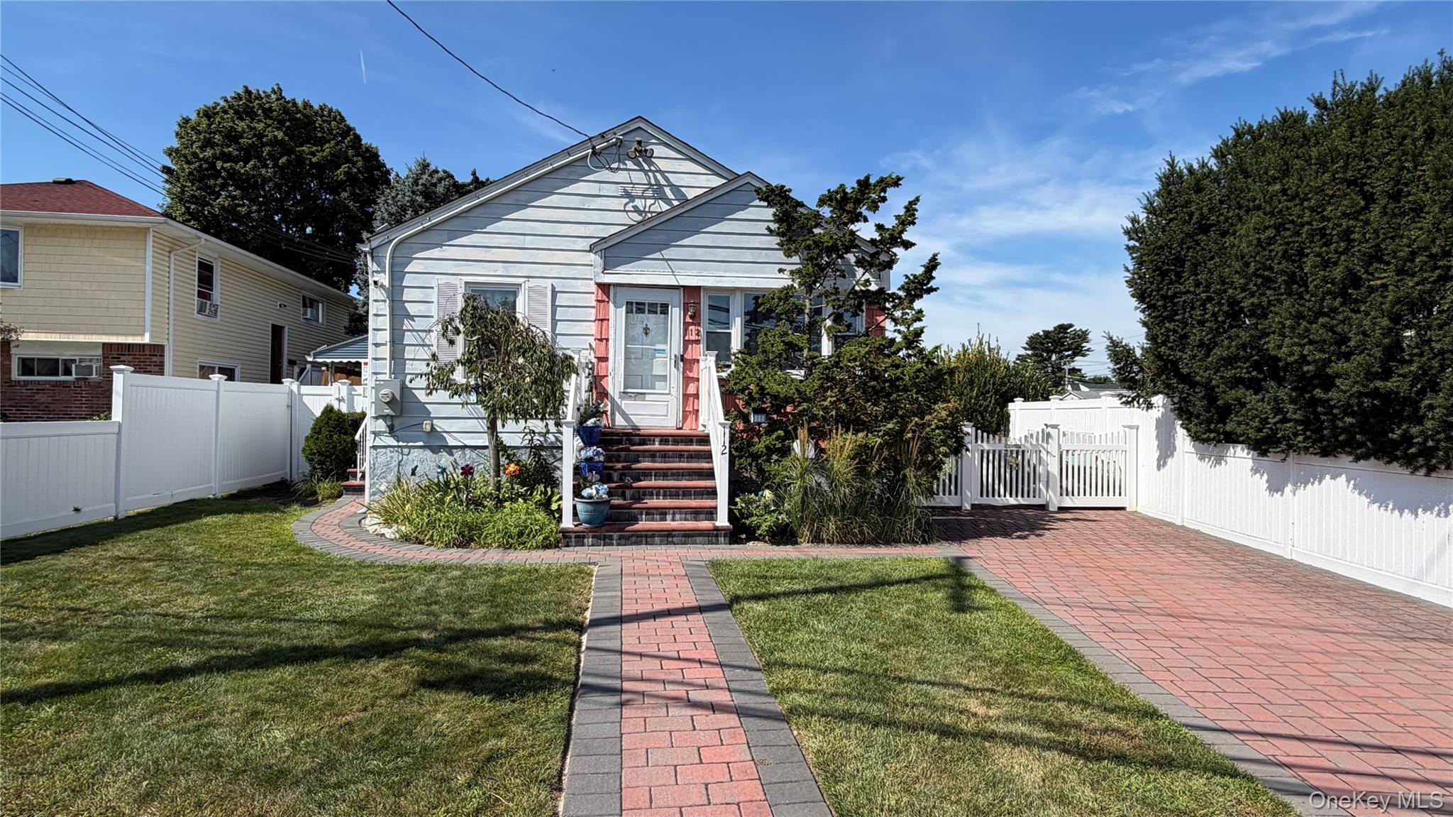 112 Morgan Street Property Photo 1