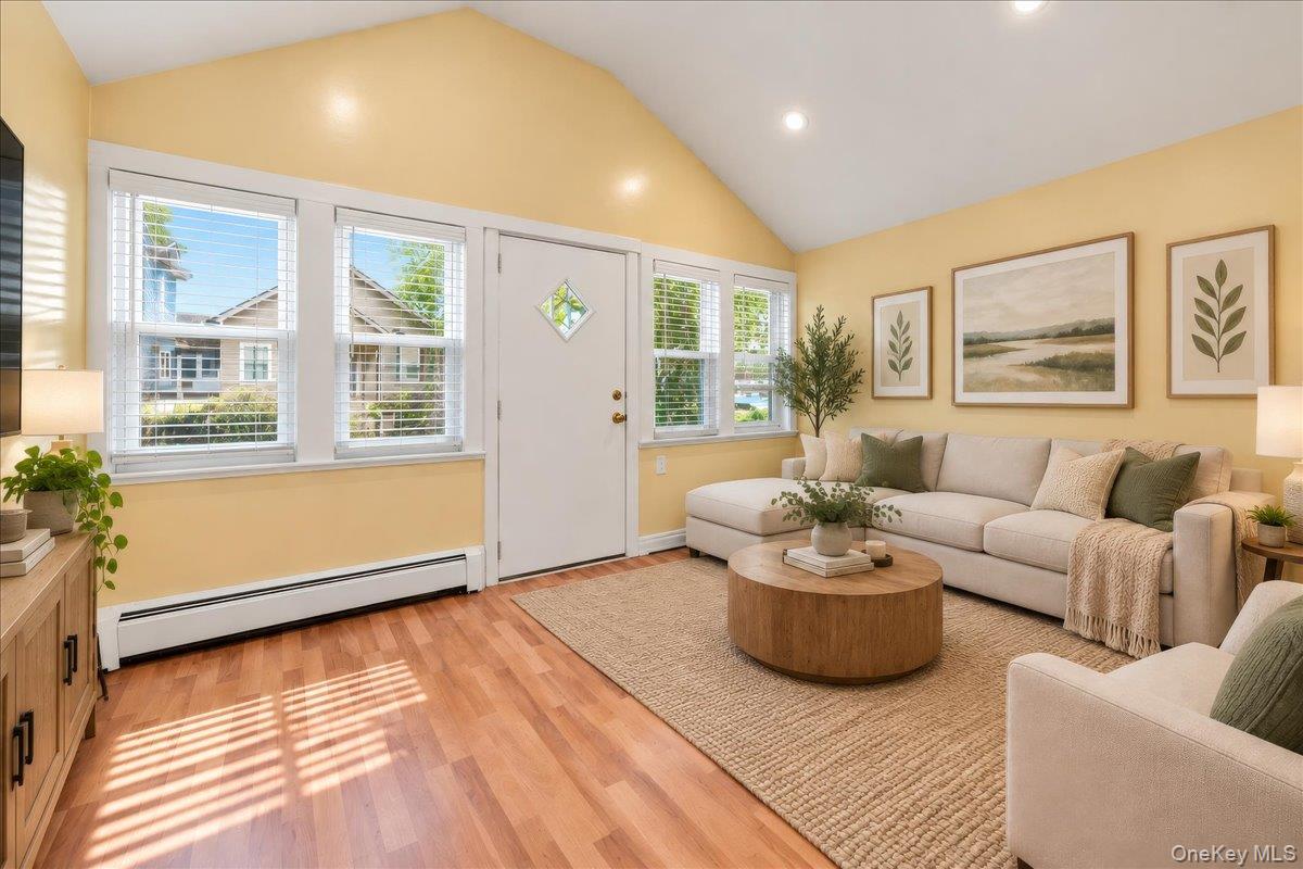 11 Oak Avenue 11 Property Photo 4
