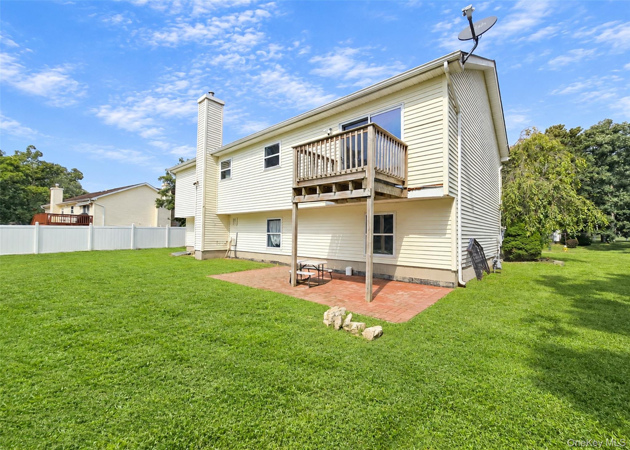 6 Gordal Lane Property Photo 23