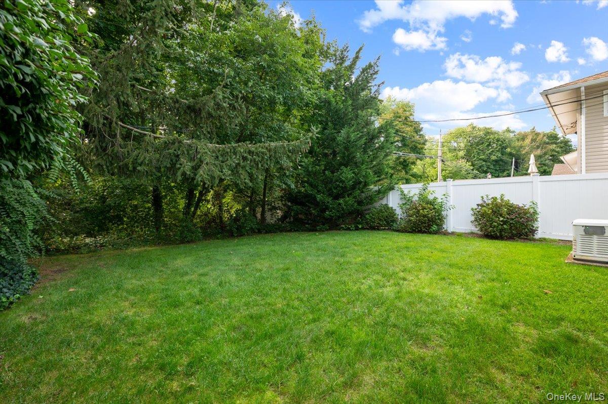 564 Richmond Road Property Photo 26