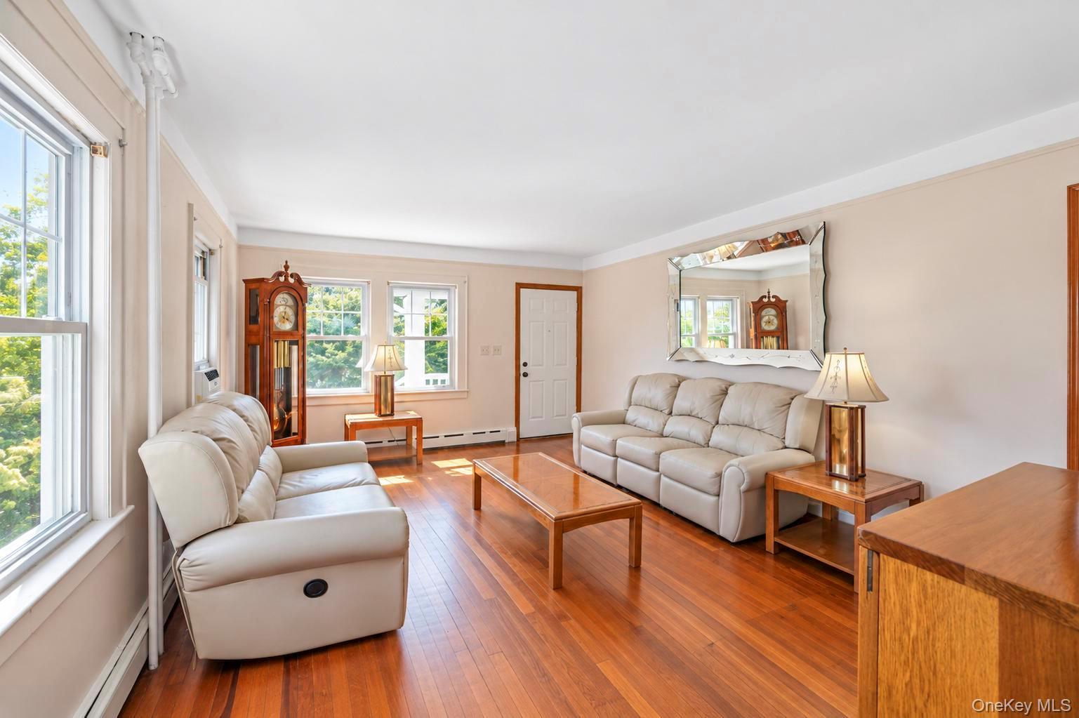 49 Collins Avenue Property Photo 4