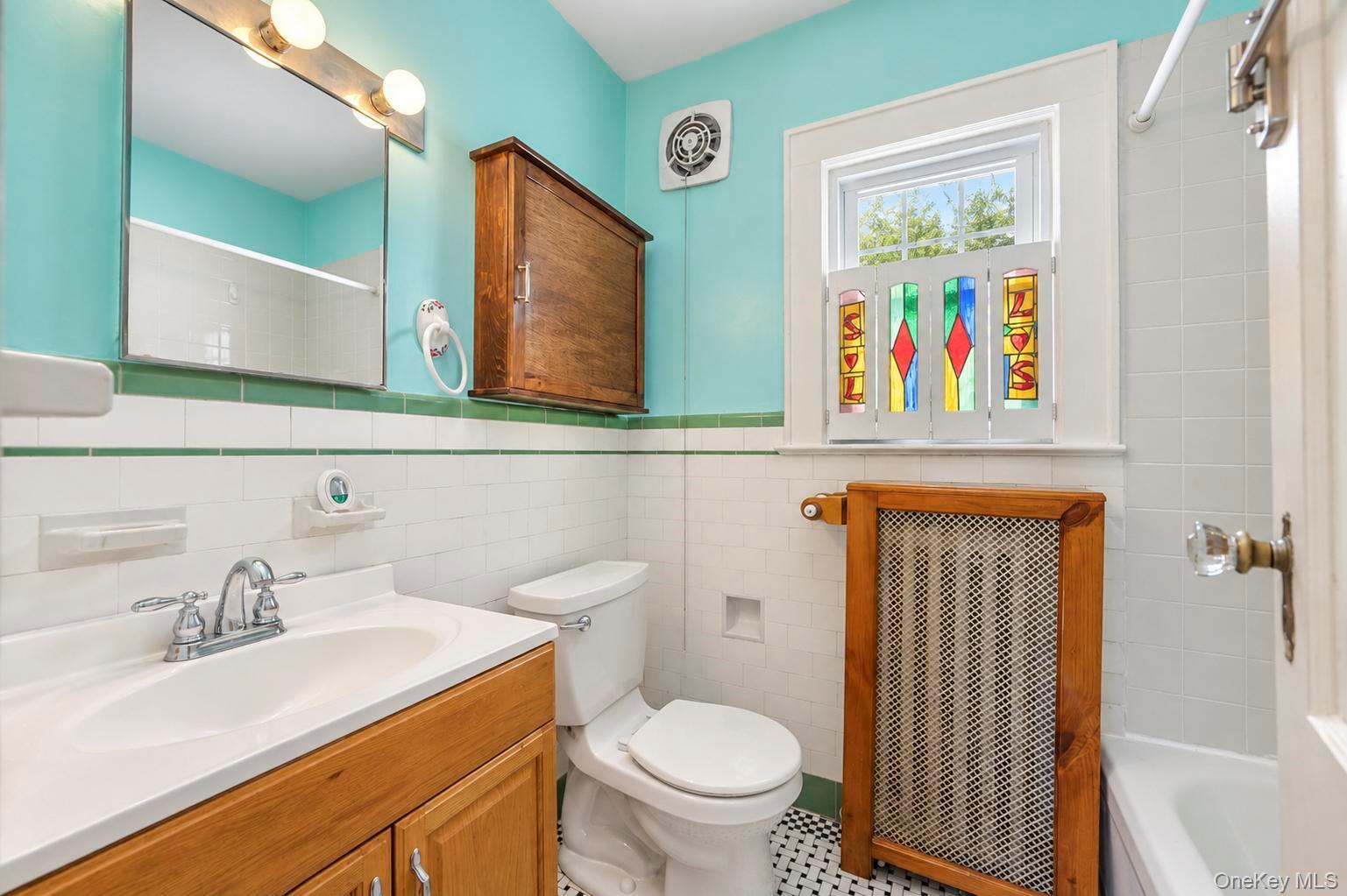 49 Collins Avenue Property Photo 12