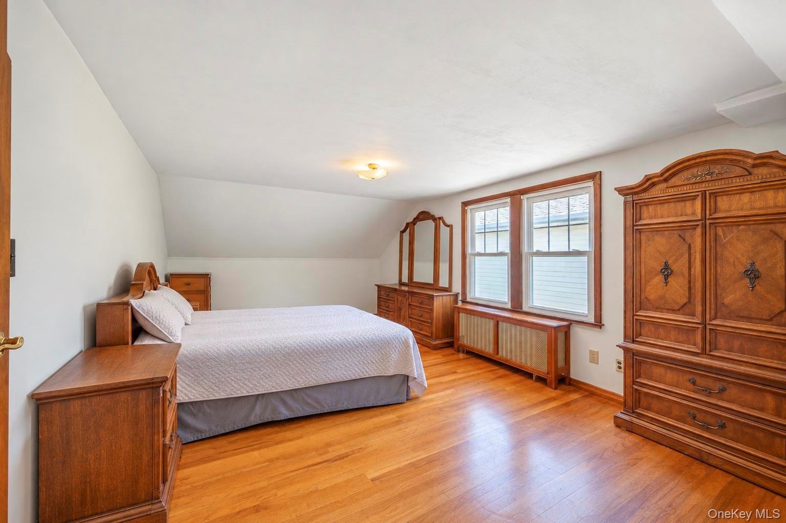 49 Collins Avenue Property Photo 15